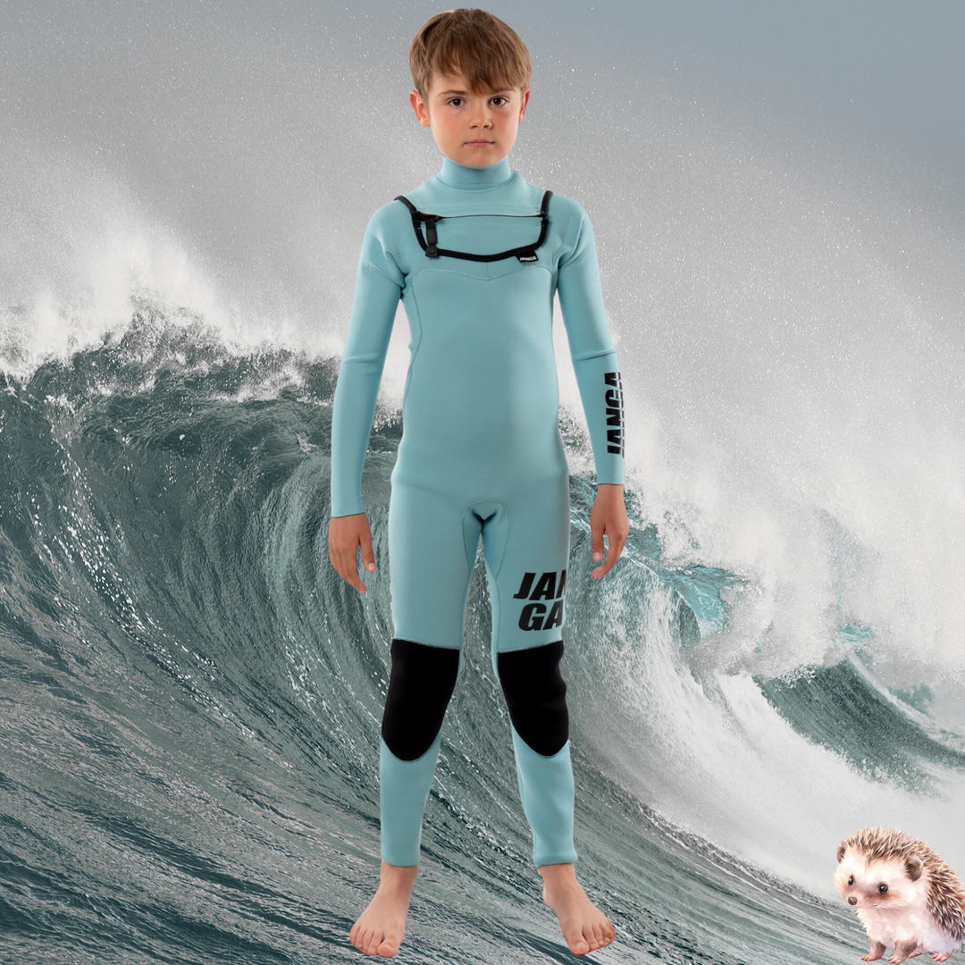 Front view of JANGA FRONTLINE KIDS 3/2mm Light Blue Wetsuit