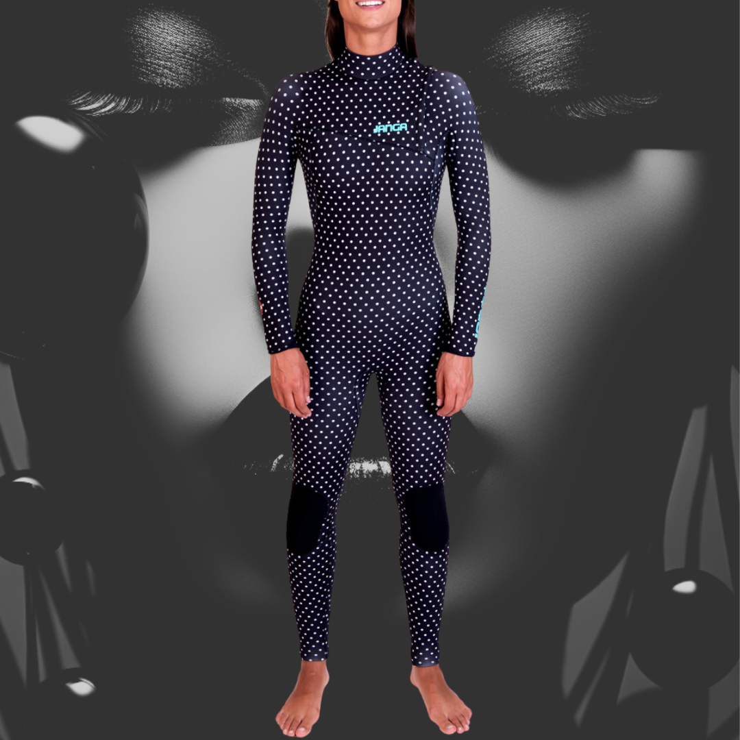 Front view of JANGA Copycat 4mm women’s black dots wetsuit
