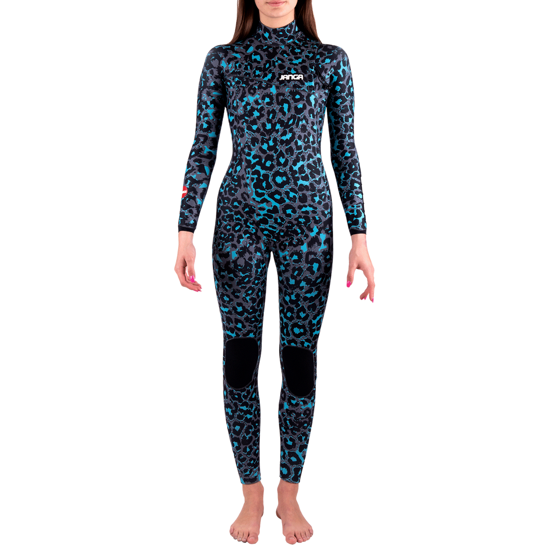 Close-up of grey neoprene texture – JANGA 4/3mm wetsuit