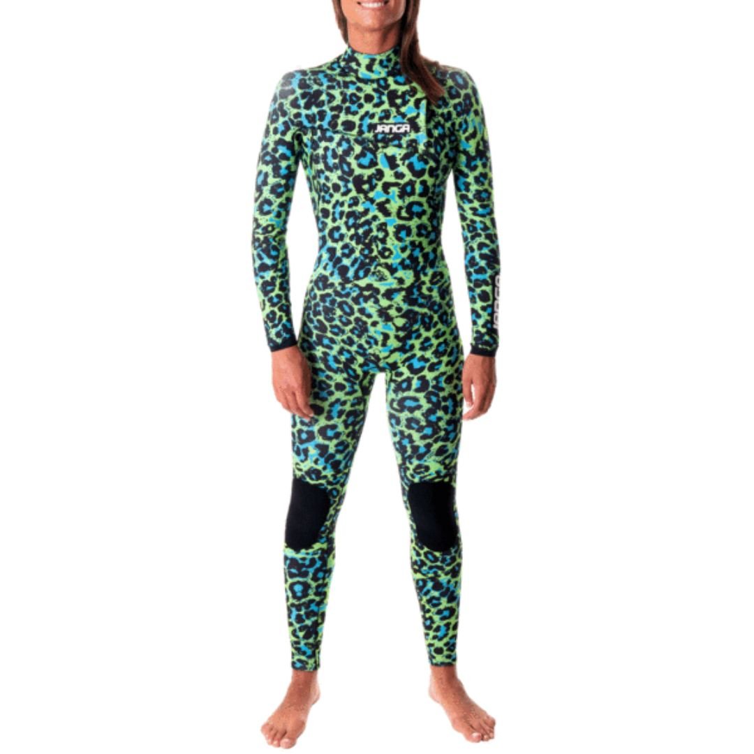 Front view – JANGA 4/3mm Green wetsuit with super-stretch JANGAprene