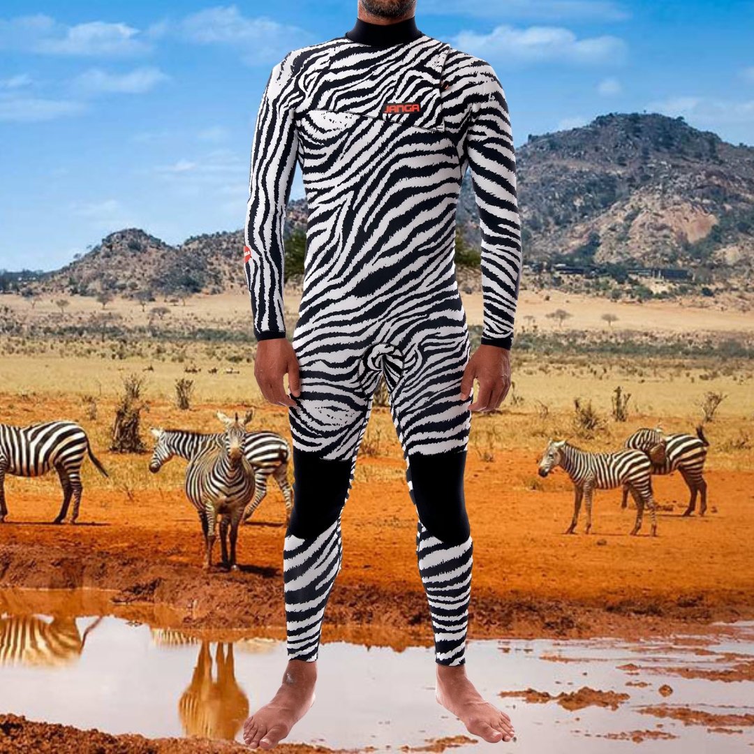 unusual animal print– JANGA Jangle 2mm White wetsuit