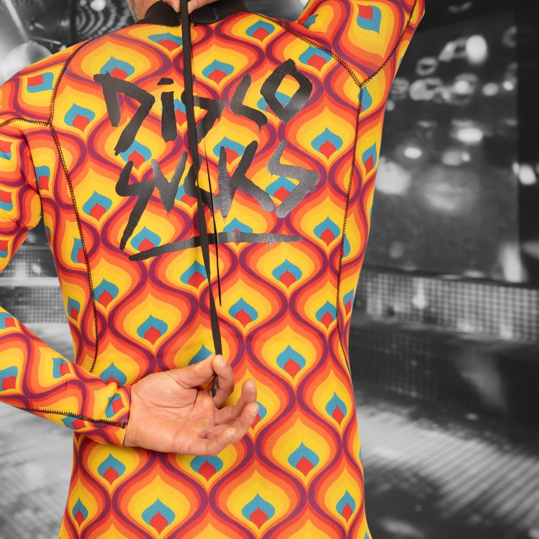 close up back zip of Wetsuit JANGA Private Dr.Gino 3mm for warm water